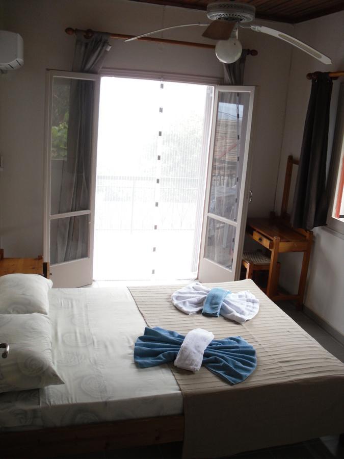 Spiti Kritikos Apartment เวนิทเซส ภายนอก รูปภาพ